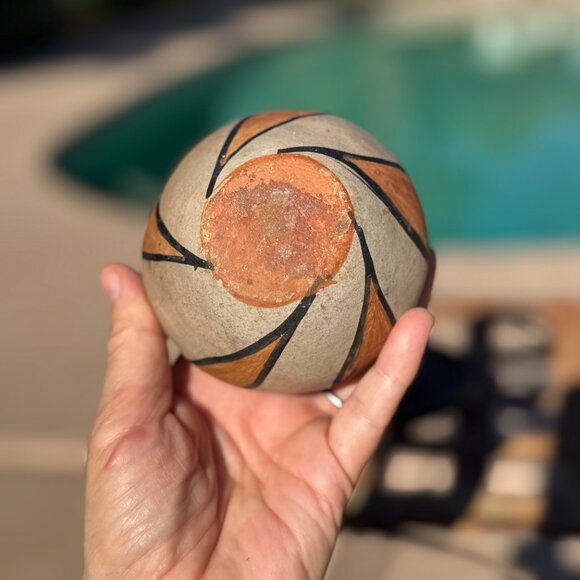 Antique Santo Domingo Kewa Pueblo Basket Pot - Native Pottery, Early 1900s - Picture 10 of 10